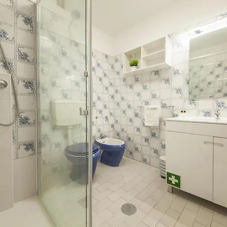 B43 - Spotless Seaview Апартаменты *