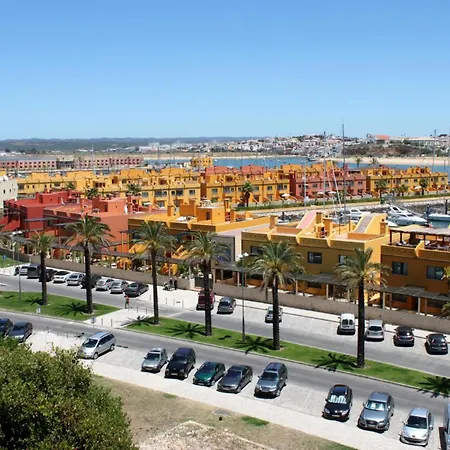 B43 - Spotless Seaview Апартаменты *