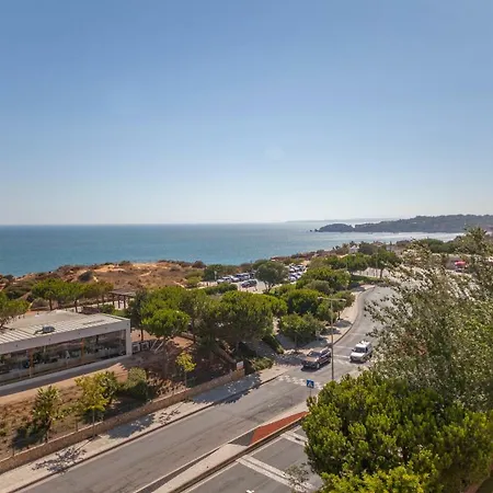 B43 - Spotless Seaview Apartment Portimao