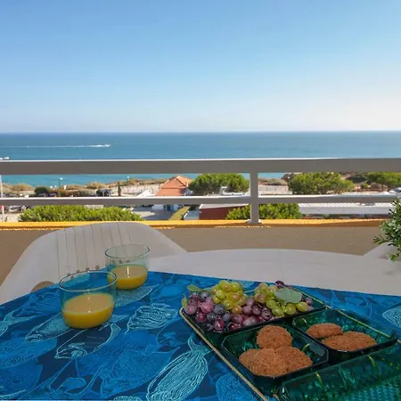 Apartment B43 - Spotless Seaview