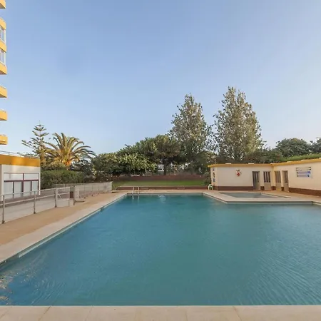 B43 - Spotless Seaview *