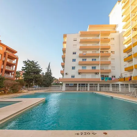 B43 - Spotless Seaview *