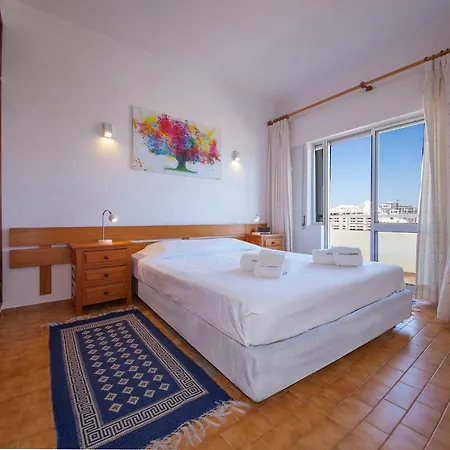 Avec 2 chambre * Portimão