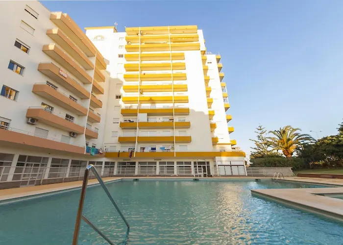 B43 - Spotless Seaview * 波尔蒂芒